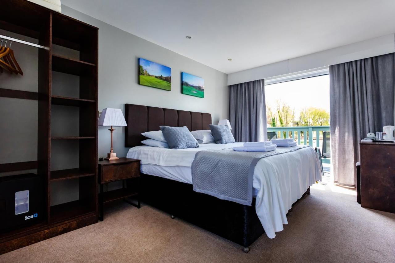 The Vale Golf & Country Club Villa Bishampton Luaran gambar