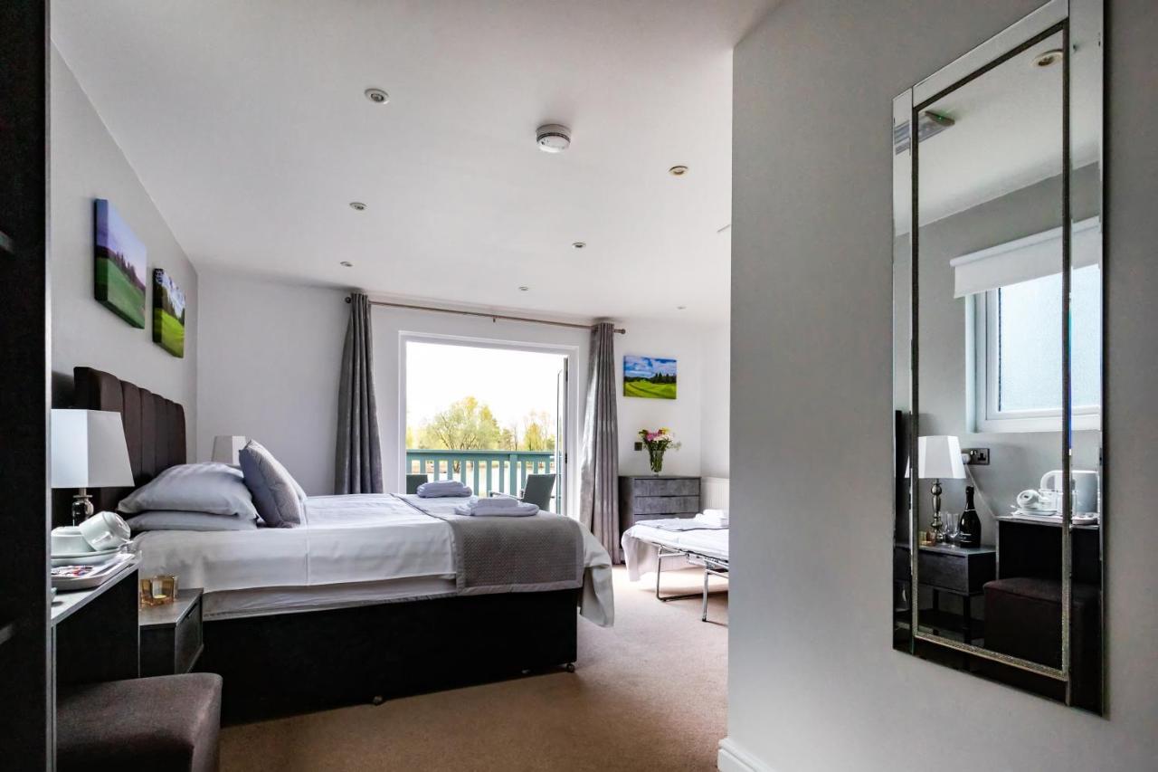 The Vale Golf & Country Club Villa Bishampton Luaran gambar