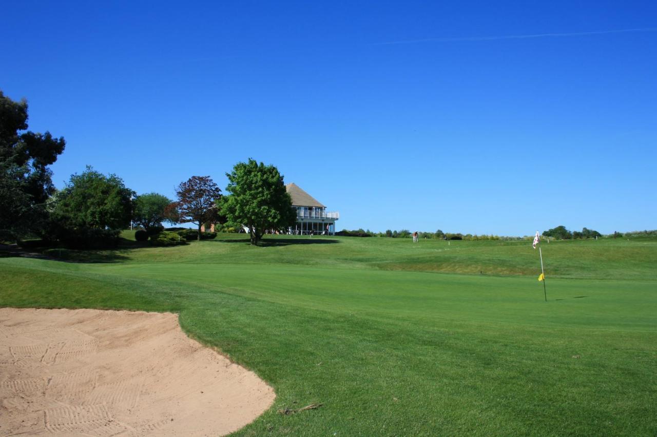 The Vale Golf & Country Club Villa Bishampton Luaran gambar